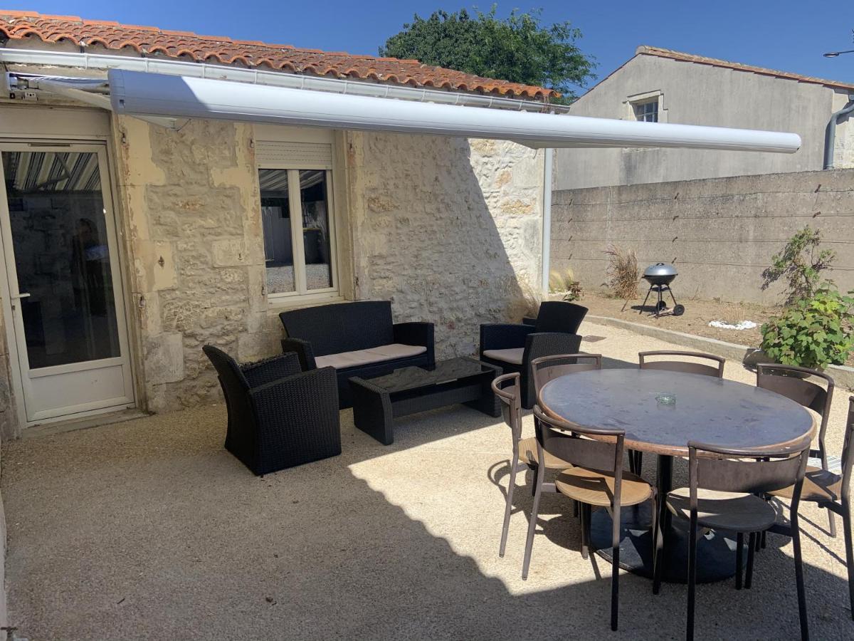 Villa Maison Charentaise Pleine De Charme Saint-Nazaire-sur-Charente Exterior foto