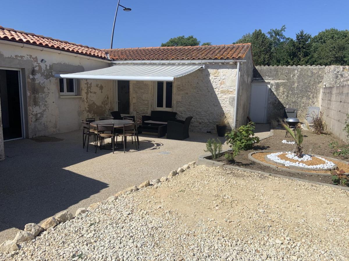 Villa Maison Charentaise Pleine De Charme Saint-Nazaire-sur-Charente Exterior foto